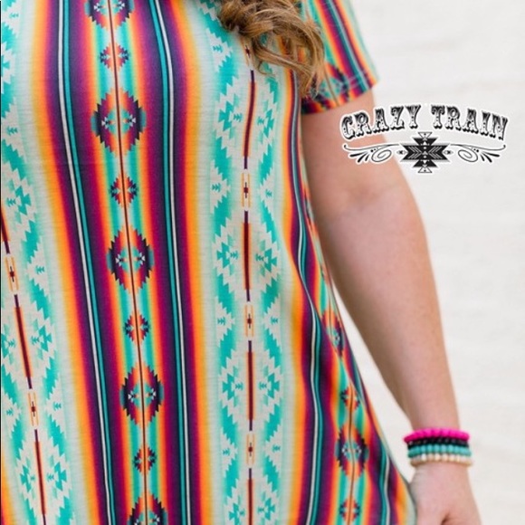 CRAZY TRAIN Aztec Southwestern Pattern Top - Picture 3 of 5